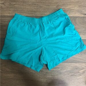 Women's Columbia Shorts